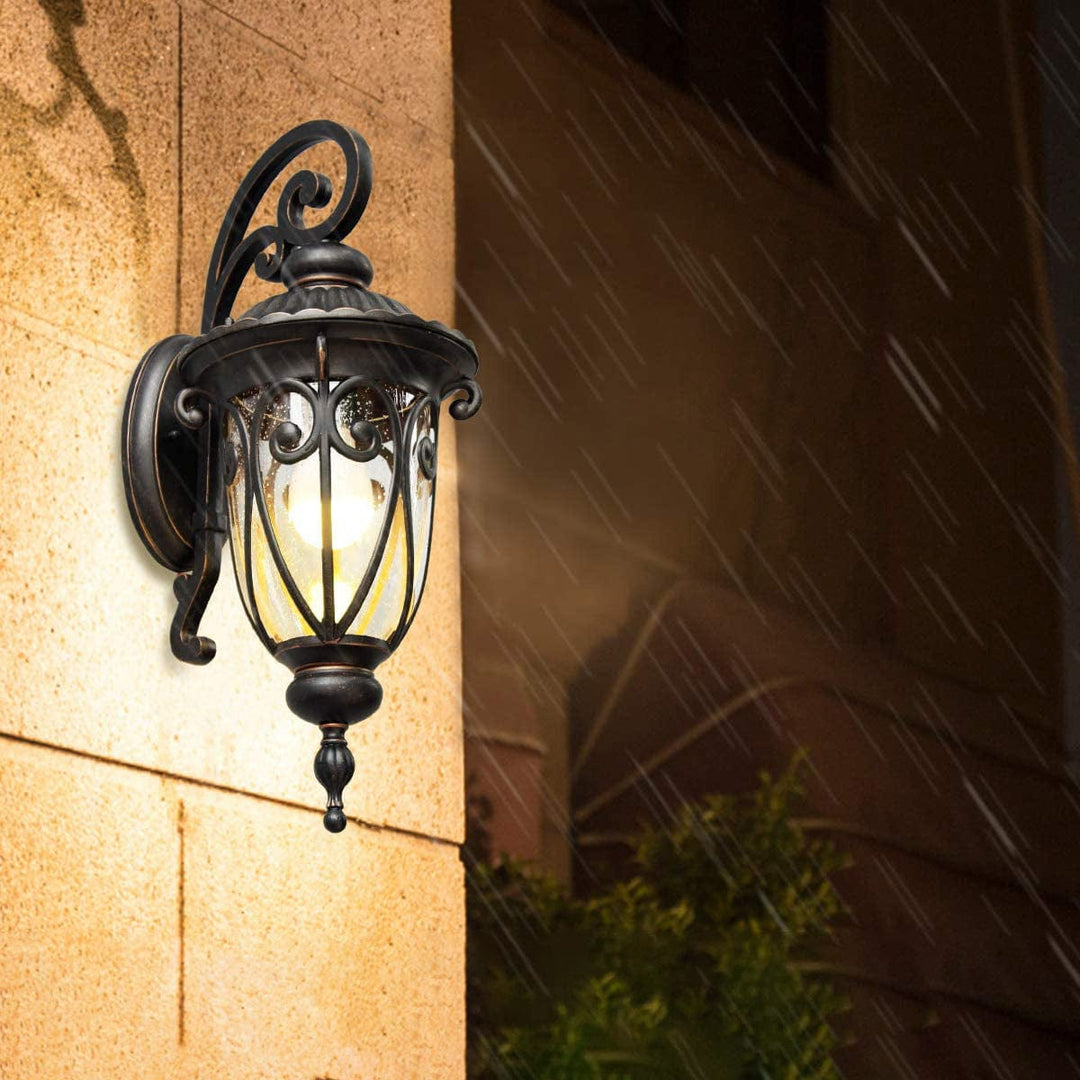 Retro outdoor wall light