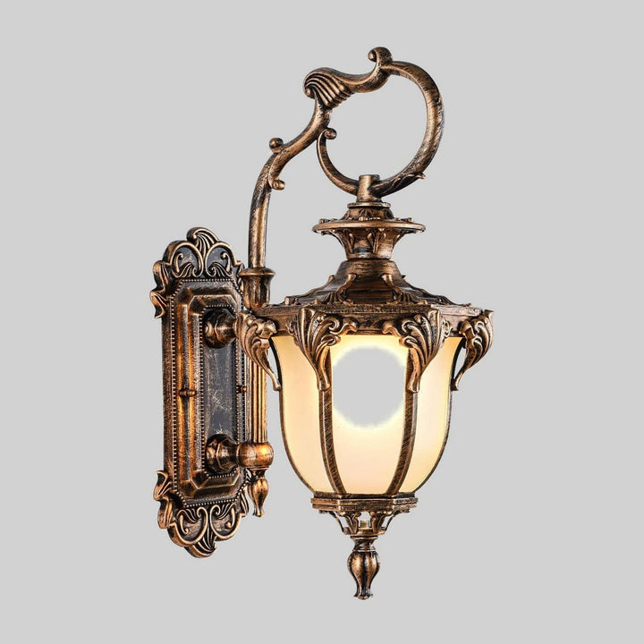 Lantern outdoor wall light